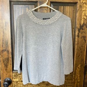 Gray 3/4 length pearl sweater